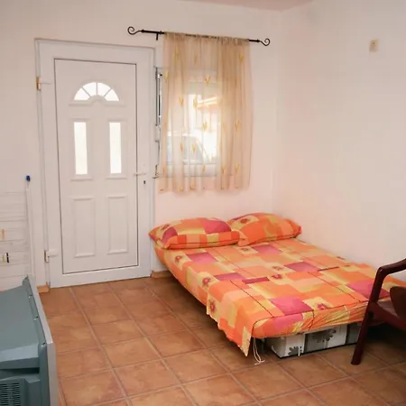 6050a Apartment Podaca